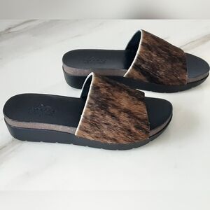 Agave Sky Tan | Black Cow Hide Wedge Comfort Slide Sandals Sz 8 - NWOT